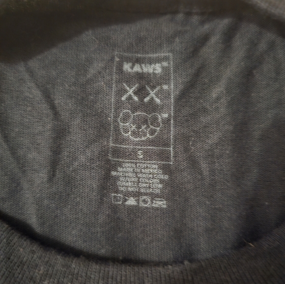 NWOT KAWS Skeleton New Fiction T-Shirt Pink - Picture 3 of 3